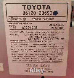 00 01 03 04 Toyota OEM Celica GT Highlander AM-FM Radio Tape CD Player 16816