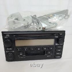 2000-2003 Toyota Highlander Celica Am Fm CD Radio Cassette Player 86120-2b680