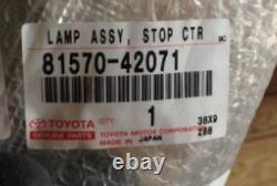 TOYOTA Genuine Highlander lamp Assy Center Stop 81570-42071