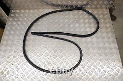 Toyota Highlander 2021 Front Right Door Weather Strip Sealing Rubber 67861-0e090