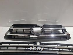 Toyota Highlander XU50 2018 Front bumper upper radiator grill 531120E220