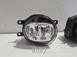 Toyota Highlander XU50 2018 Set front bumper fog light 8121048050 SUN16746