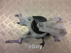 Toyota Highlander XU70 2021 Petrol 0kW Engine mount bracket SKE24750 19982