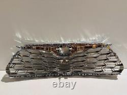 Toyota Highlander XU70 2022 Front bumper upper radiator grill 531010E330